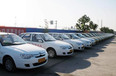 成都驾校供大于求 目前培训能力充足而生源下降