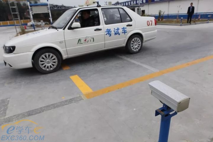 “新驾考”开考难倒一片!甘肃很多考驾照的人都傻眼了